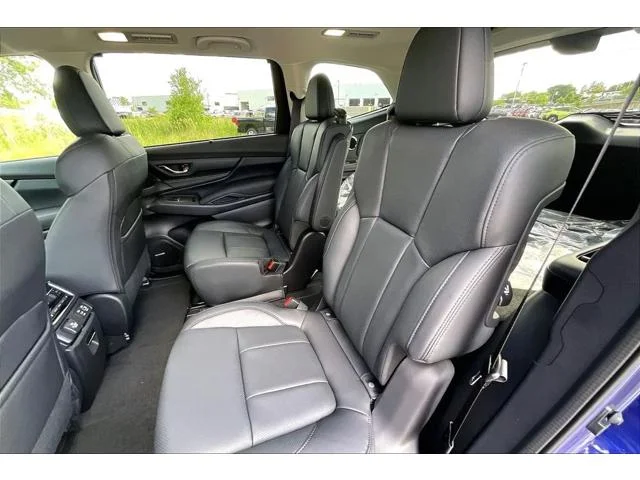 New 2026 SAPPHIRE BLUE PEARL Subaru Onyx Edition Touring 7-Passenger image 24