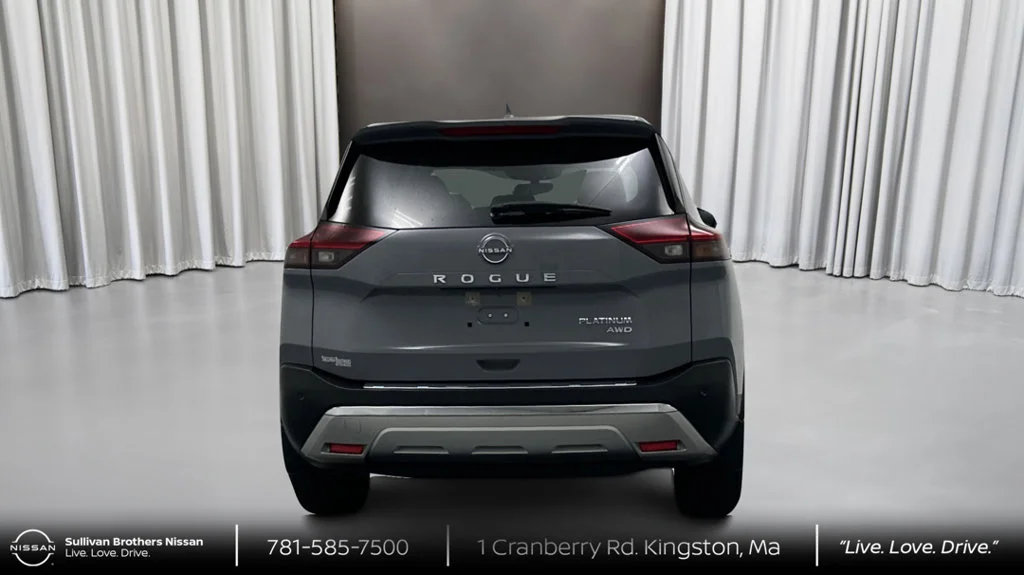 Used 2023 Gray Nissan Platinum image 6