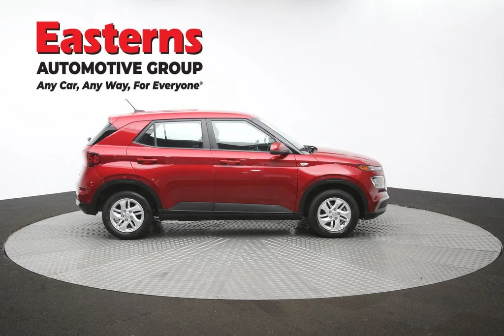 Used 2025 Red Hyundai SE image 43
