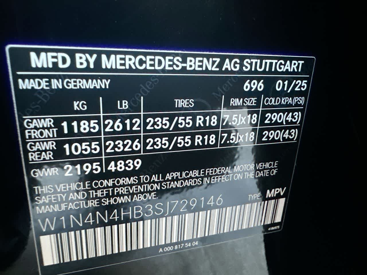 Used 2025 Night Black Mercedes-Benz GLA 250 image 29