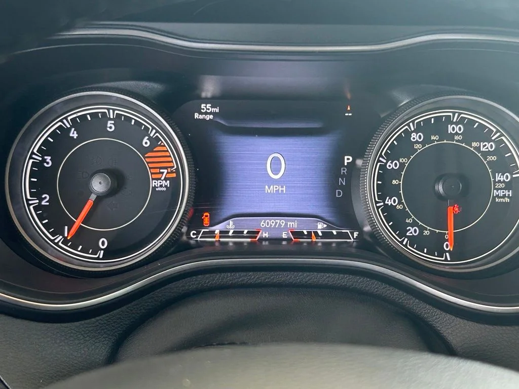 Used 2020 Black Jeep Limited image 20