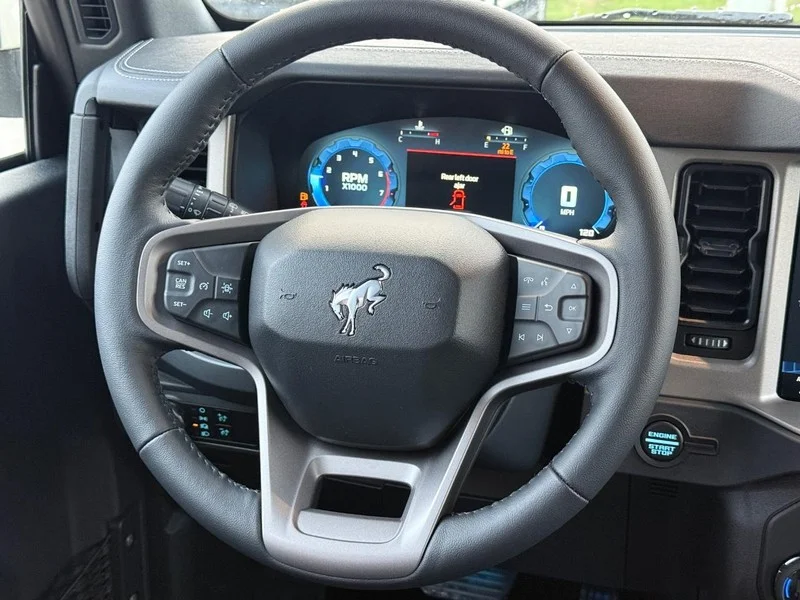 New 2026 Desert Sand Ford Outer Banks 4 Door 4x4 image 7