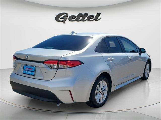 Certified Used 2025 SILVER ME. Toyota  image 5