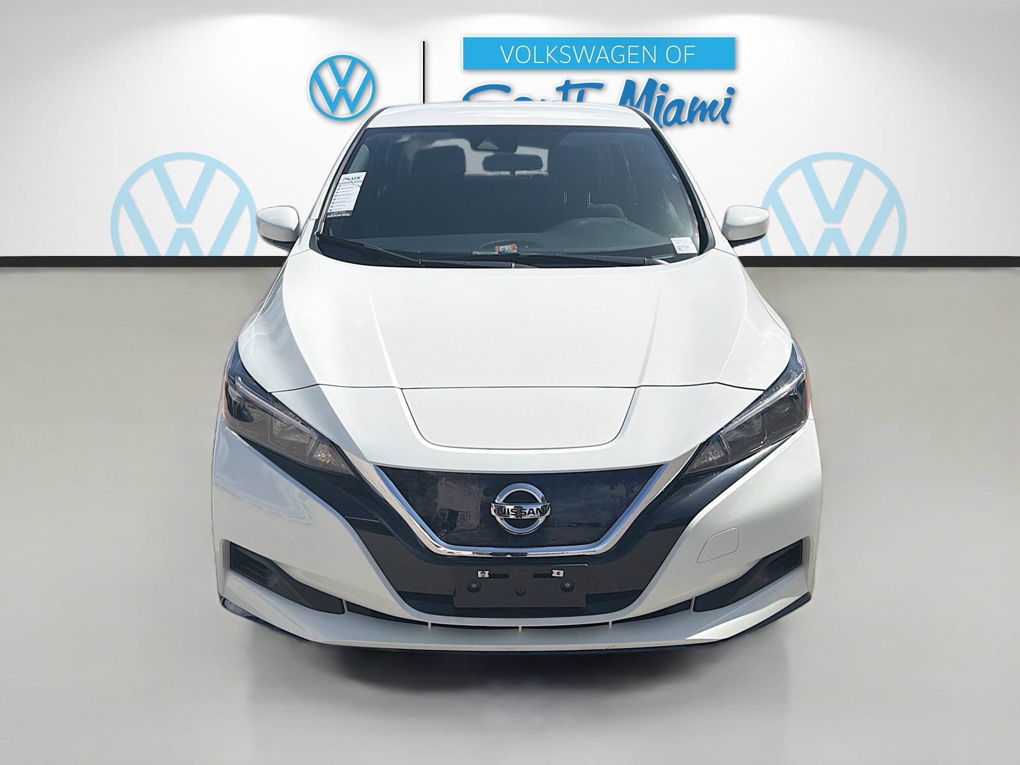 Used 2022 Nissan LEAF S Plus with VIN 1N4BZ1BV1NC562076 for sale in Miami, FL