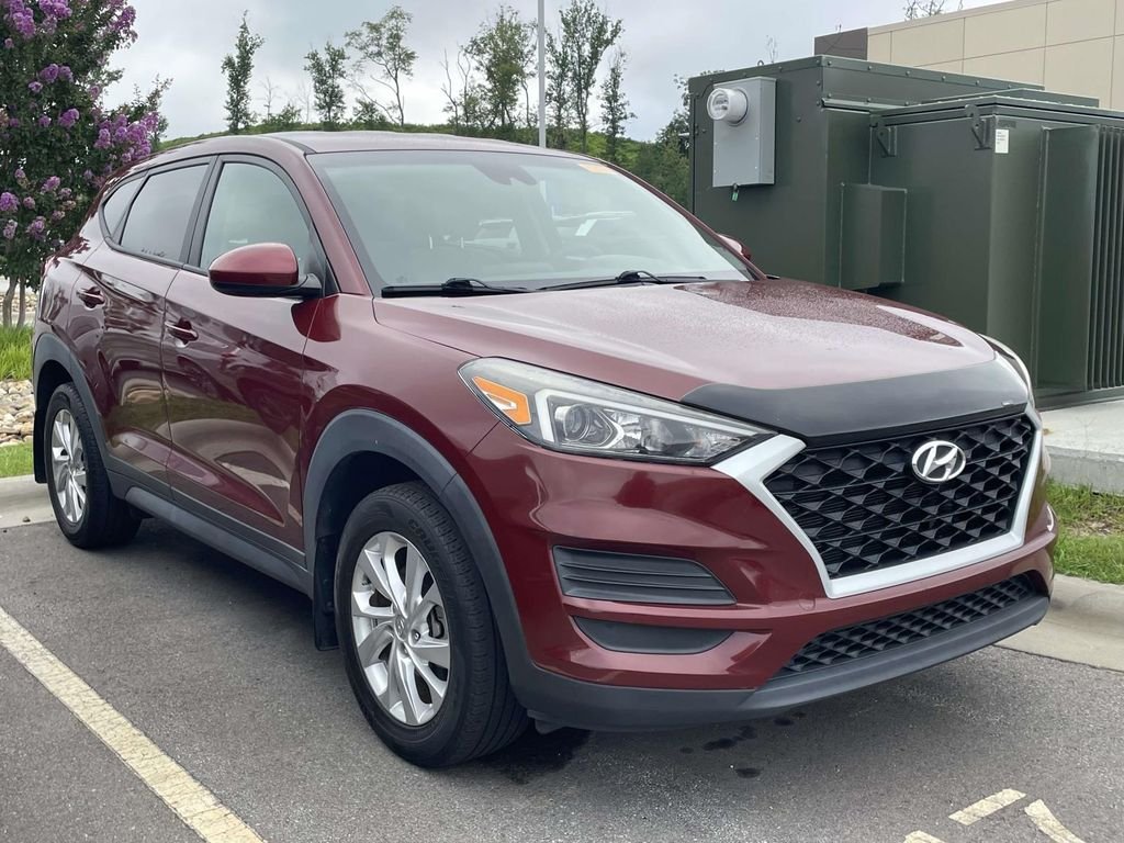 Used 2019 Gemstone Red Hyundai SE image 1