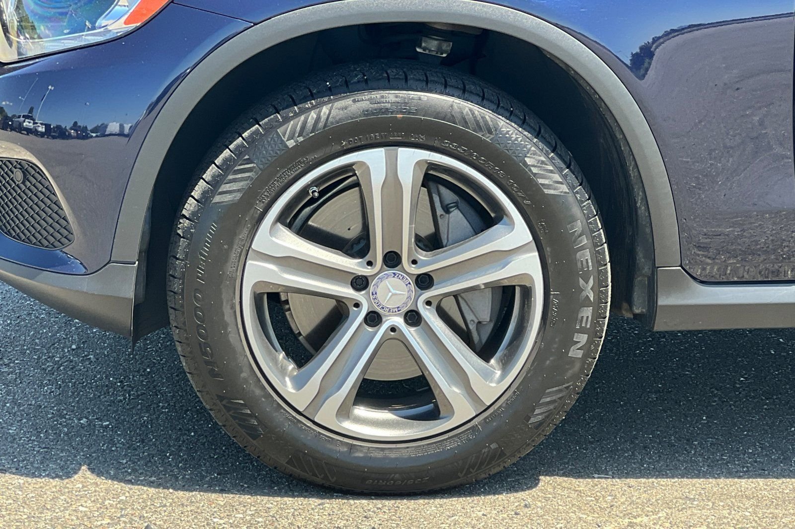 Used 2017 Lunar Blue Metallic Mercedes-Benz 300 image 11