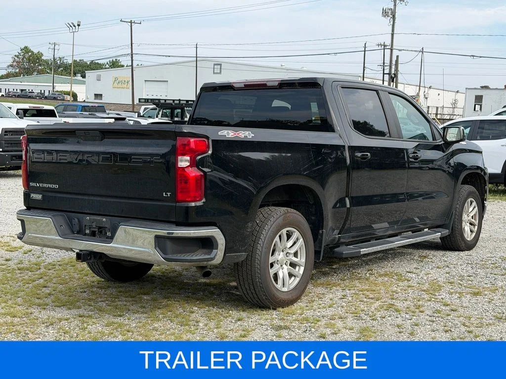 Used 2020 Black Chevrolet LT image 5