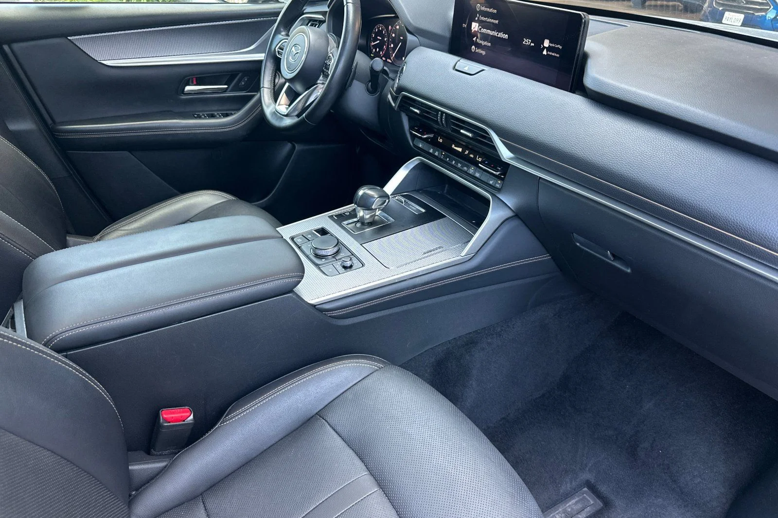 Certified Used 2025 Silver Mazda 3.3 Turbo Premium image 18
