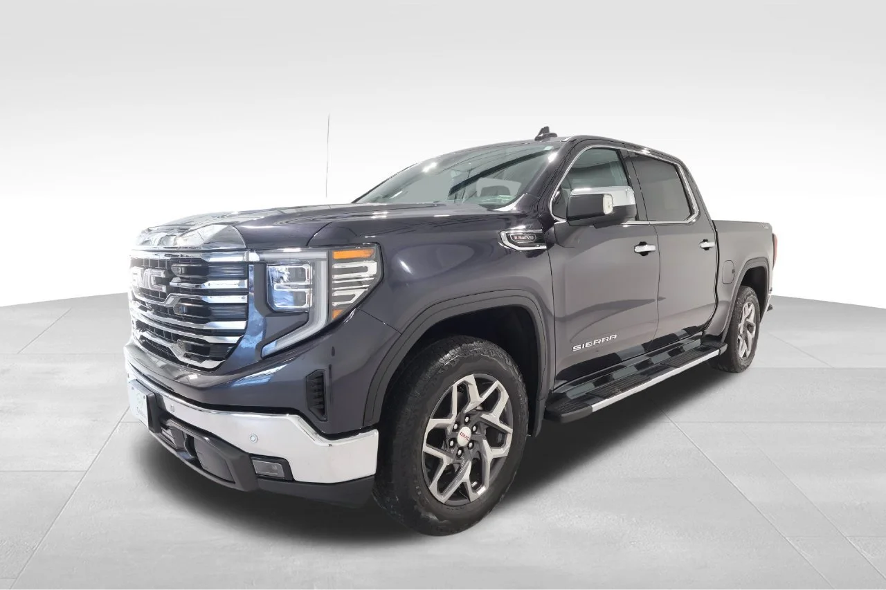 Certified Used 2023 TITANIUM RUSH METALLIC GMC SLT image 8