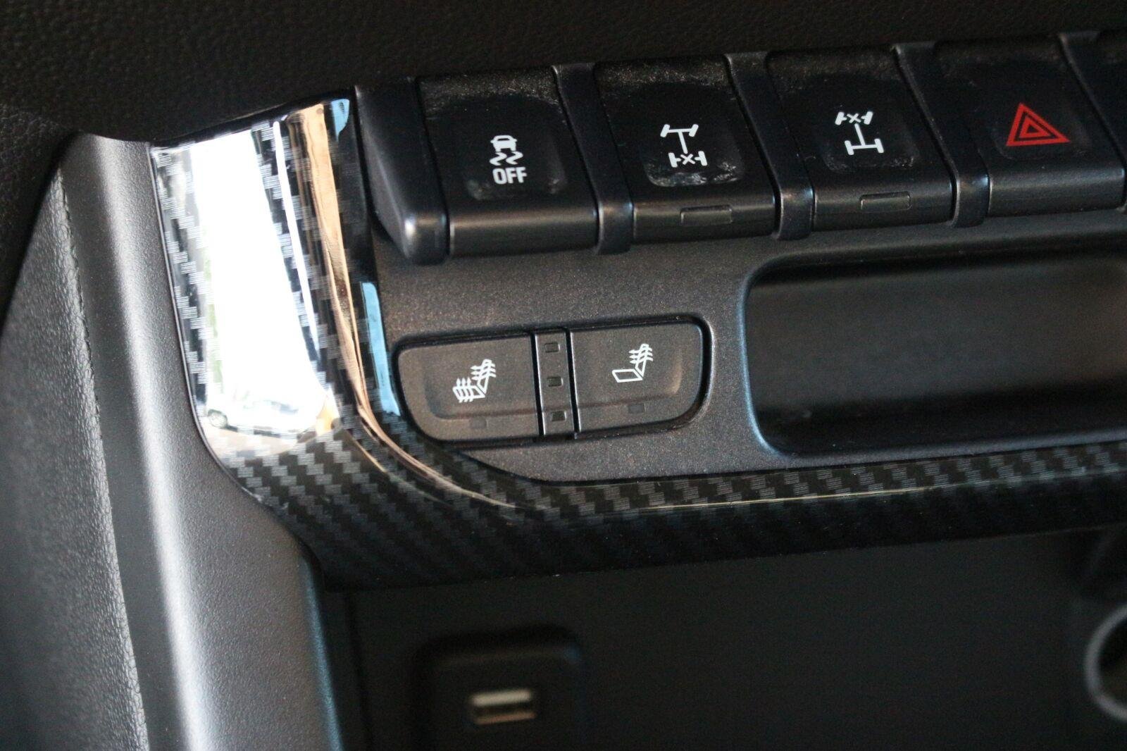 Used 2018 DEEPWOOD GREEN METALLIC Chevrolet 4WD ZR2 image 28
