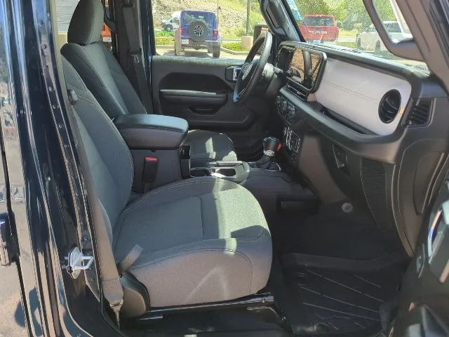 Certified Used 2025 Blue Jeep Nighthawk image 19