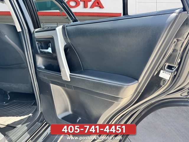 Used 2021 Black Toyota SR5 image 19