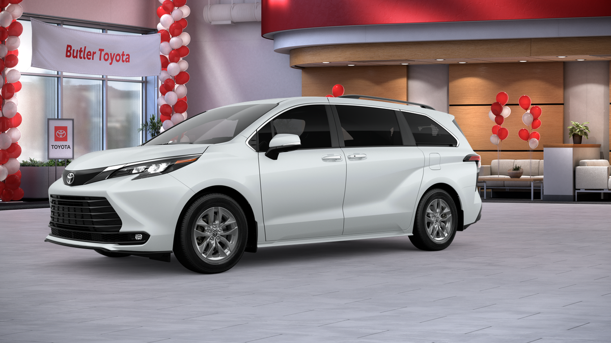 New 2026 Wind Chill Pearl Toyota XLE image 19