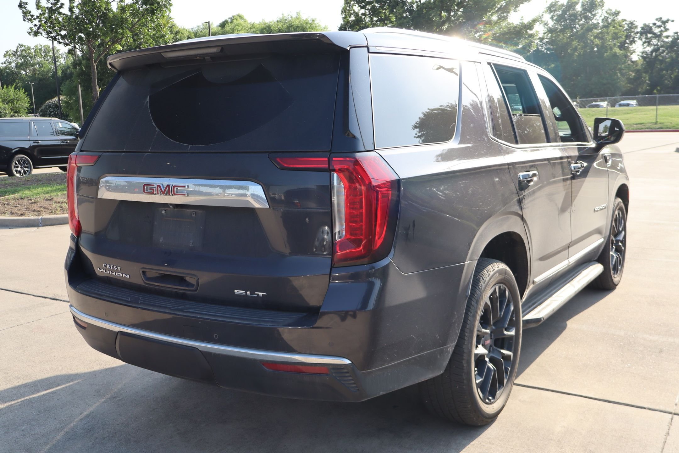 Used 2023 Titanium GMC SLT image 3