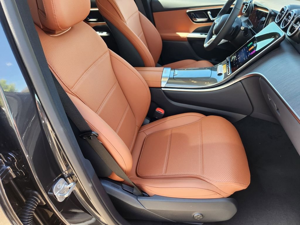 New 2026 Graphite Grey Metallic Mercedes-Benz GLC300 4MATIC® image 15