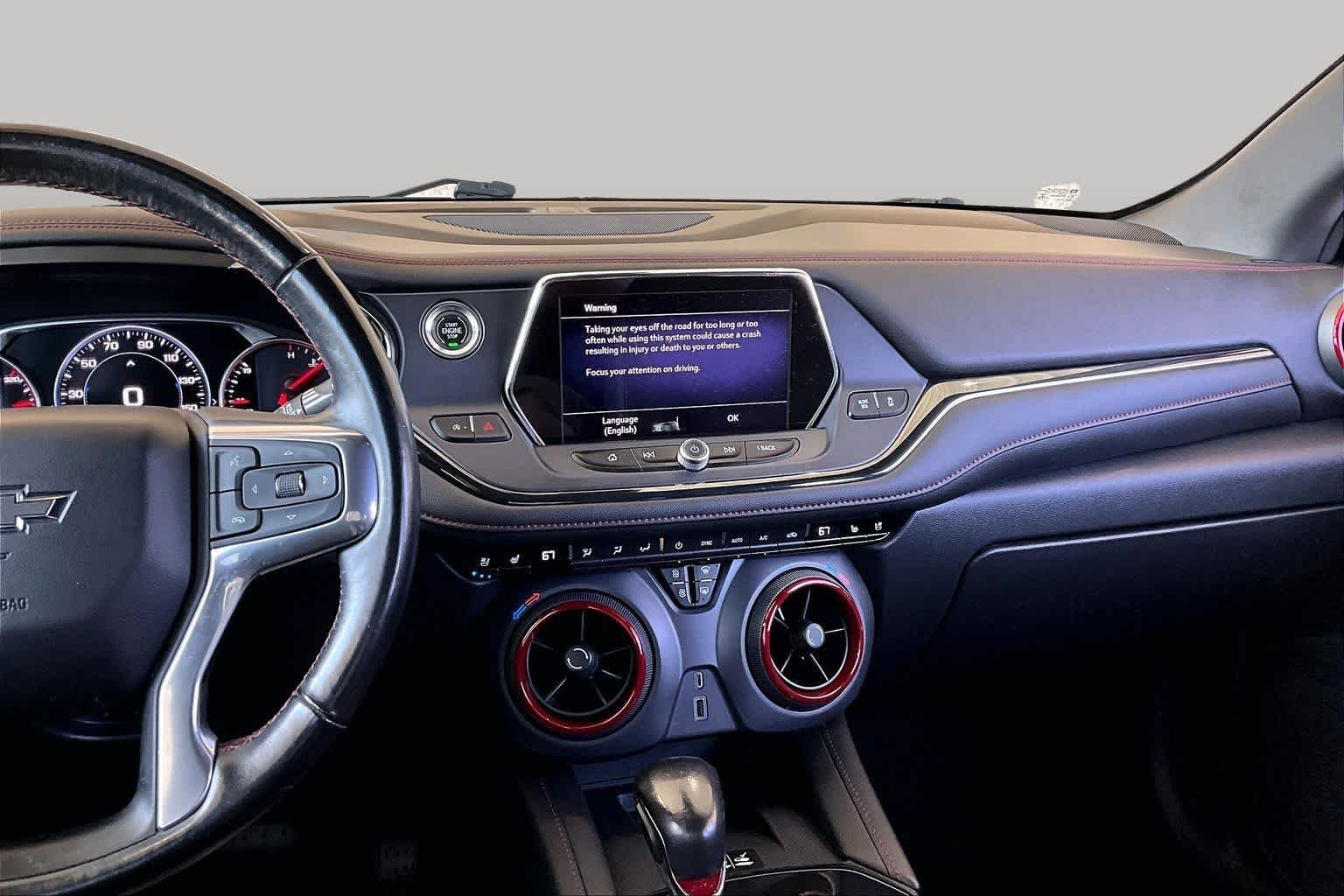 Used 2020 Iridescent Pearl Tricoat Chevrolet RS image 7