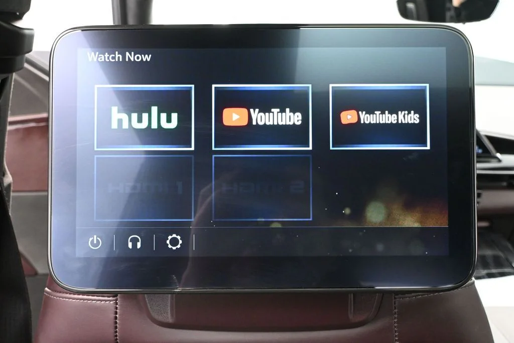 2024 Cadillac Escalade V-Series - Photo 39
