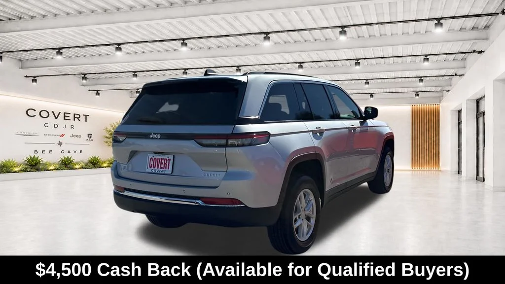 New 2026 Silver Zynith Exterior Paint Jeep Laredo image 11