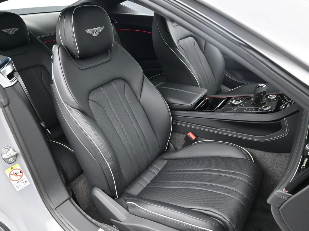 Used 2026 Gray Bentley  image 17