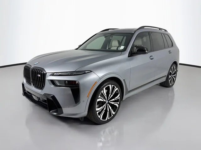 2025 BMW X7 M60i