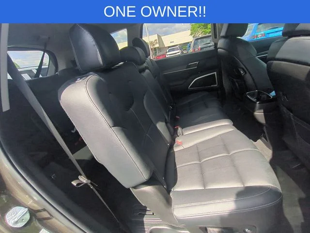 Used 2022 Green Kia EX image 38