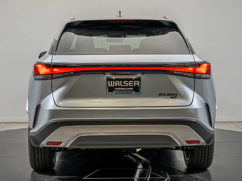 New 2026 Iridium Lexus PREMIUM PLUS image 7