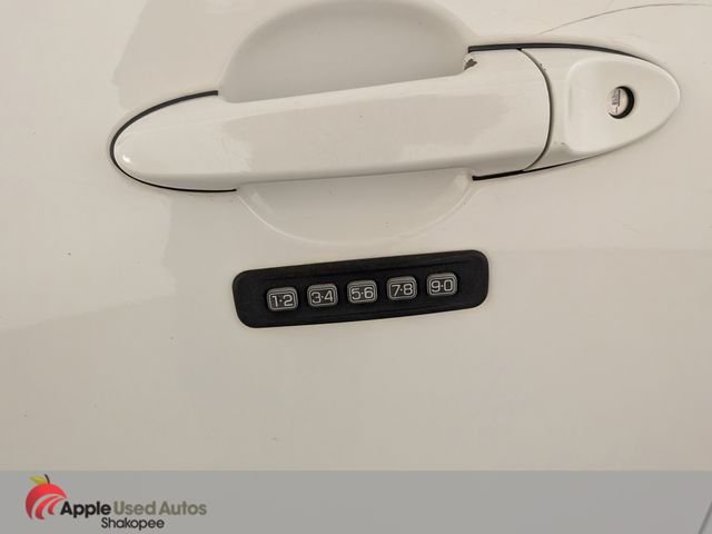 Used 2011 White Ford Limited image 46