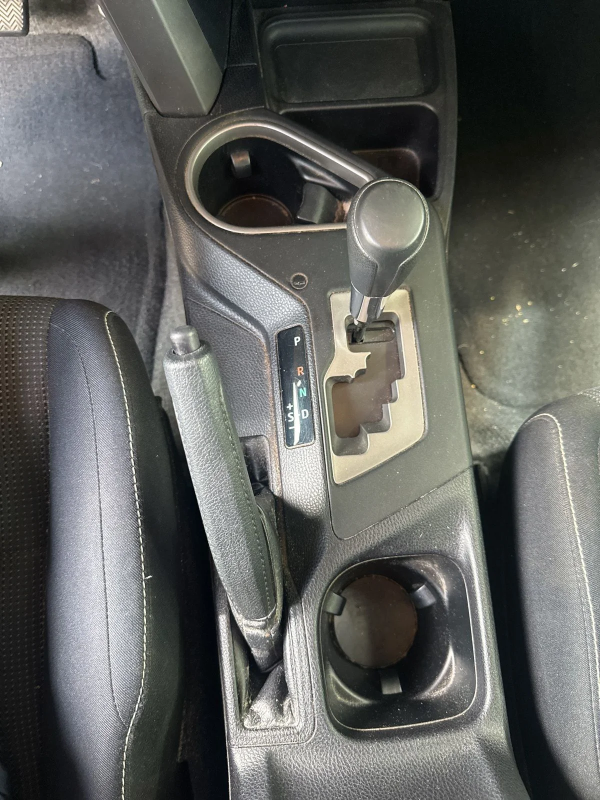 Used 2016 Gray Toyota XLE image 21