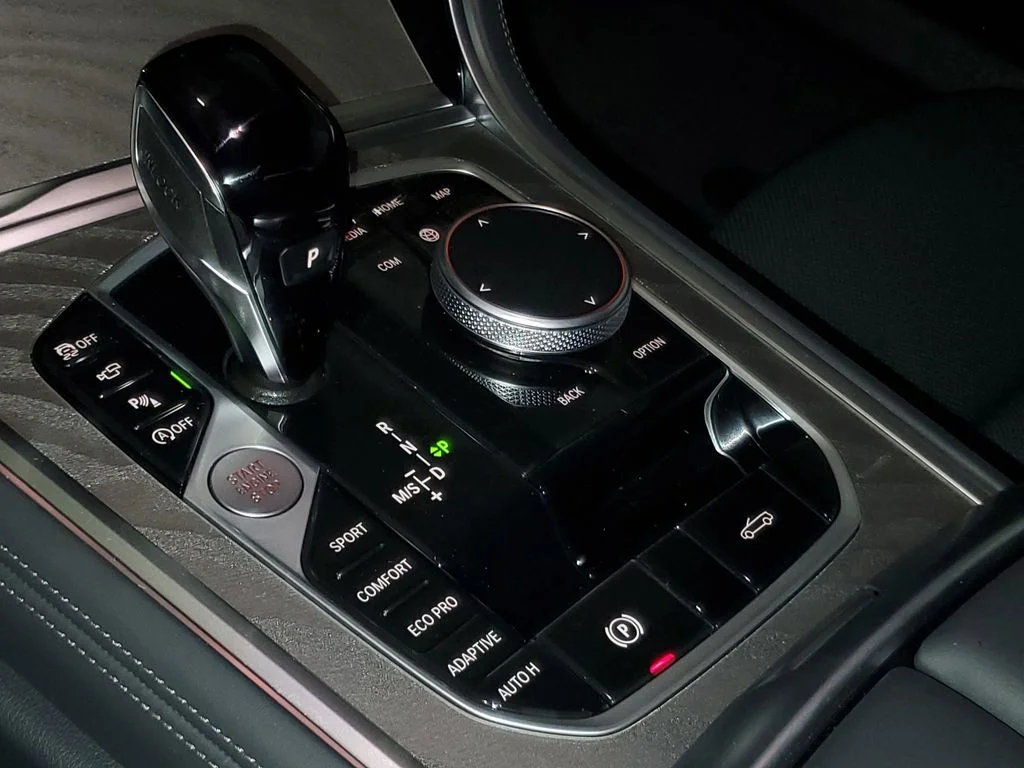 New 2026 Black Sapphire Metallic BMW 840i image 24