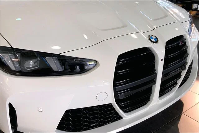 Used 2026 Alpine White BMW Competition image 28