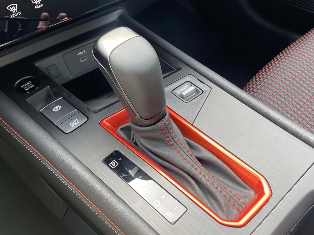 2025 Nissan Kicks SR - Photo 30