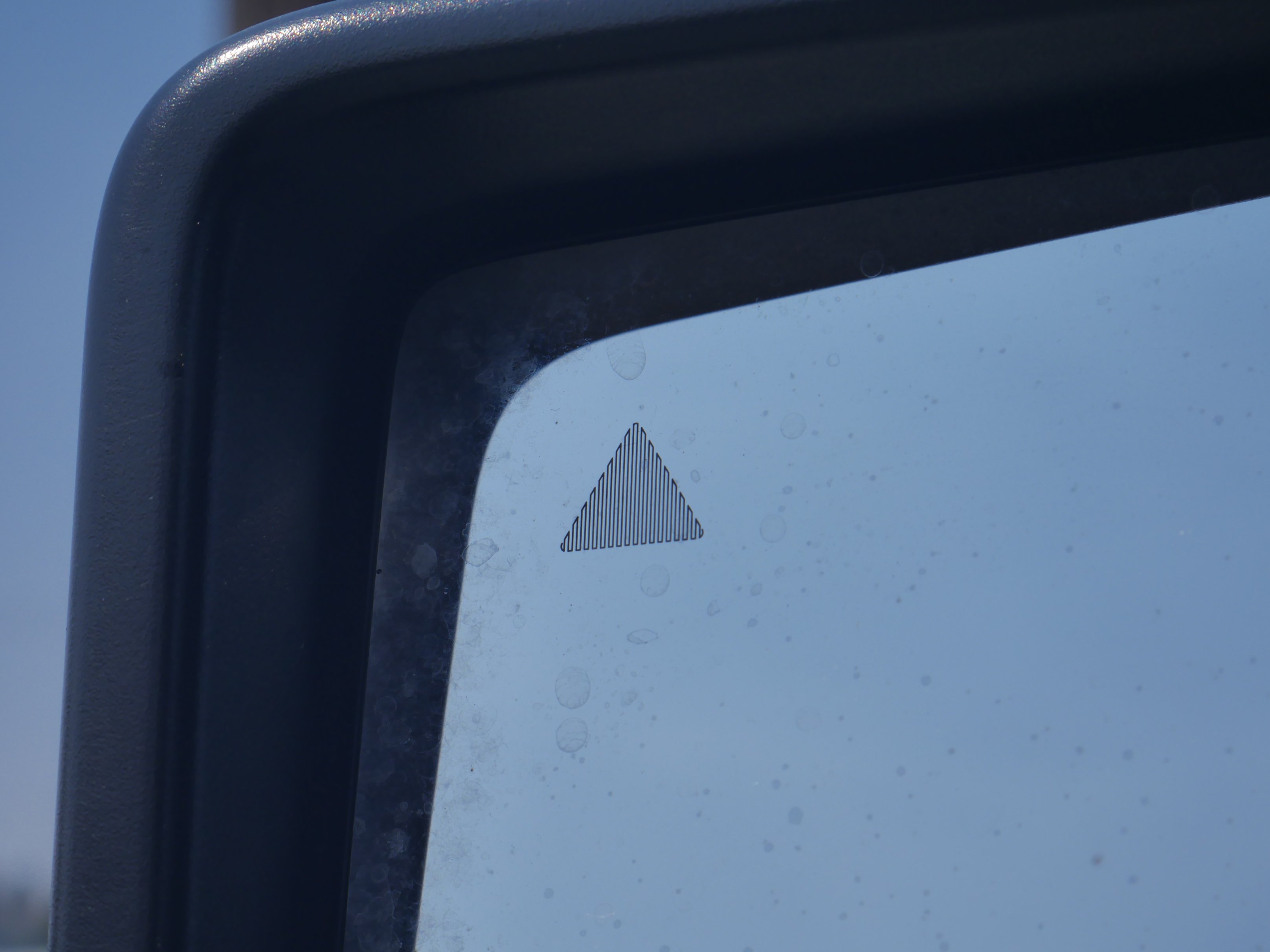 Used 2018 Sting Gray Clearcoat Jeep Sahara image 34