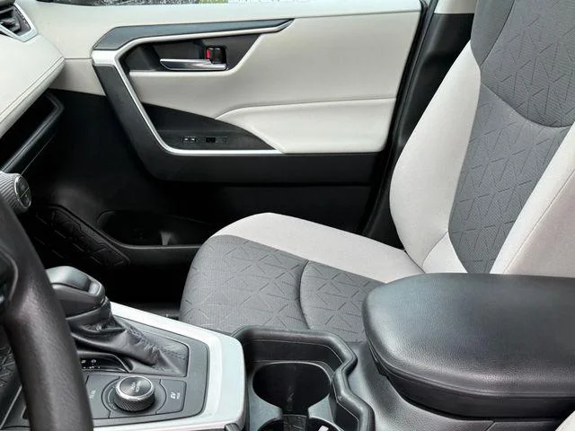 Certified Used 2021 LUNAR ROCK Toyota Hybrid XLE image 13