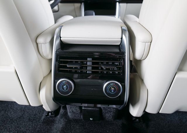 New 2026 Fuji White Land Rover SE image 22