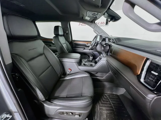 Used 2023 Silver GMC Denali image 40