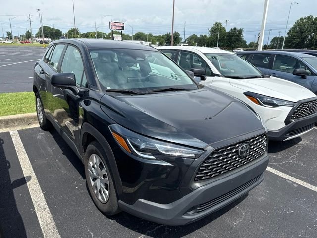 Used 2023 Black Toyota L image 4