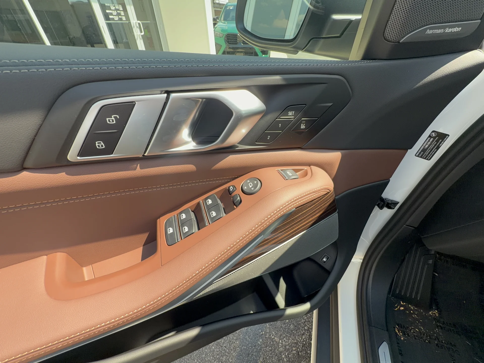 New 2026 Alpine White BMW xDrive50e image 9