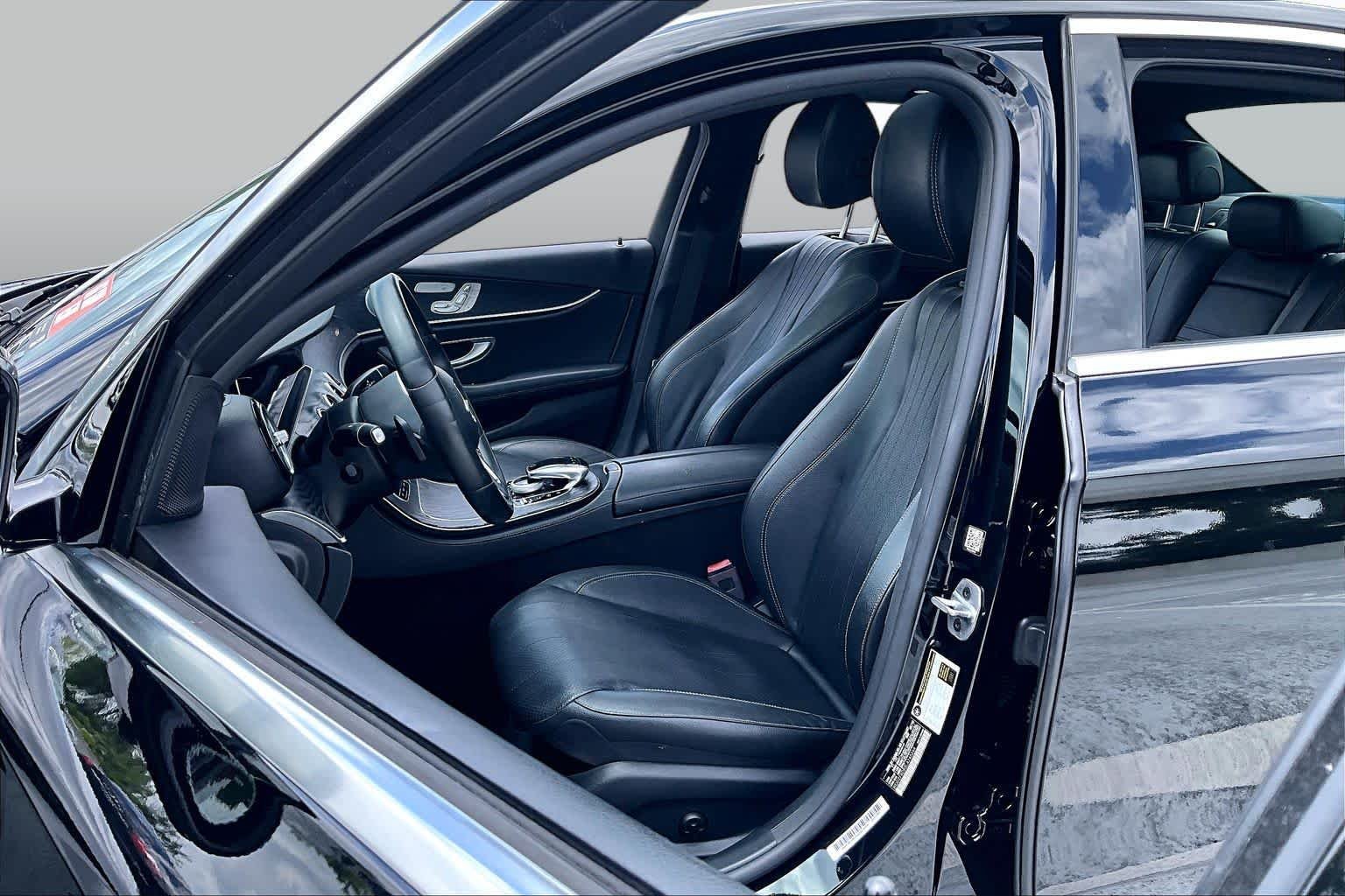 Used 2020 Obsidian Black Metallic Mercedes-Benz E 350 image 8