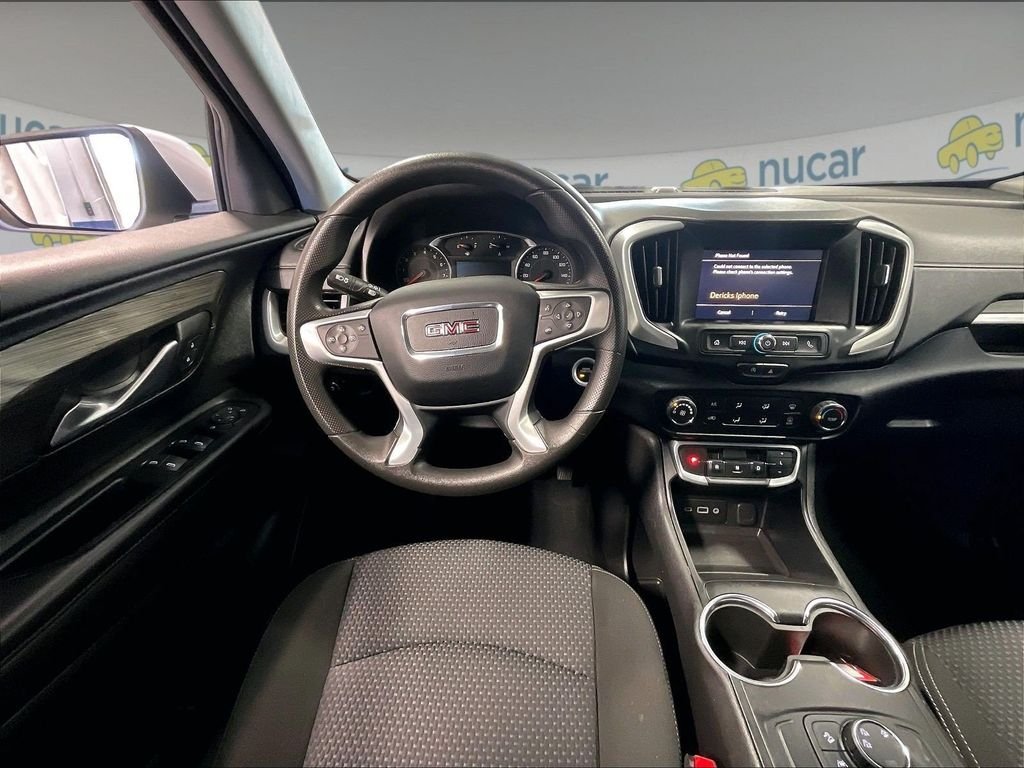 Used 2024 White GMC SLE image 17