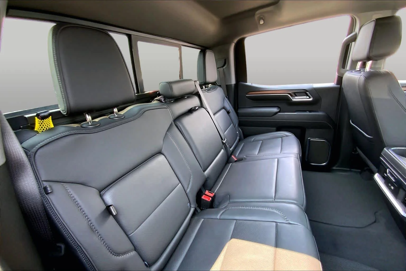 Used 2024 Titanium Rush Metallic GMC Denali image 17