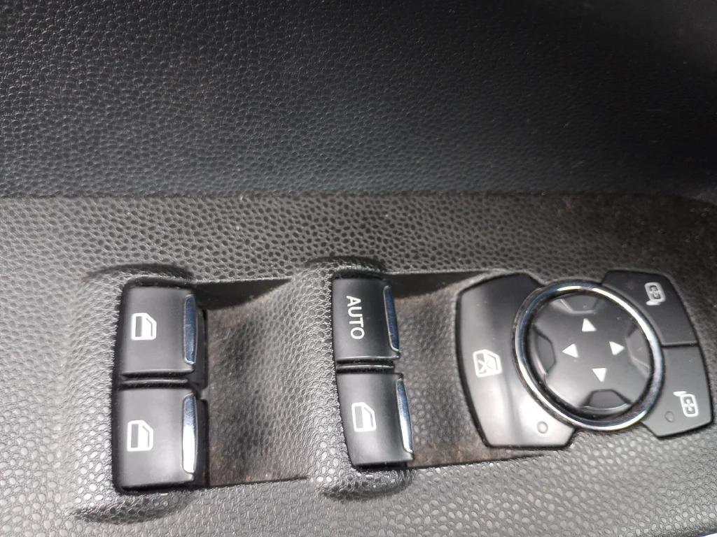 Used 2018 Black Ford Titanium image 28