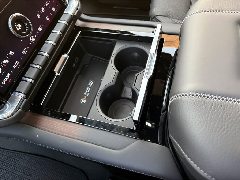 2026 GMC YUKON XL - Image 25