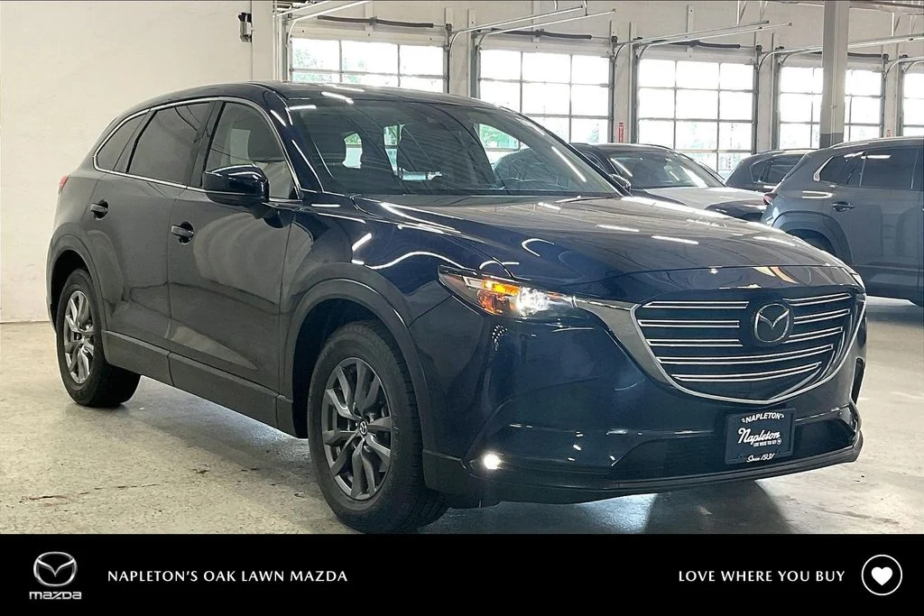 2023 Mazda CX-9 Touring AWD's photo