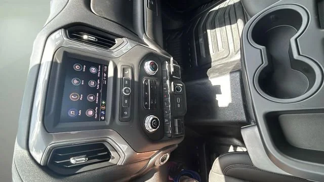 2025 GMC Sierra 2500HD Pro - Photo 23