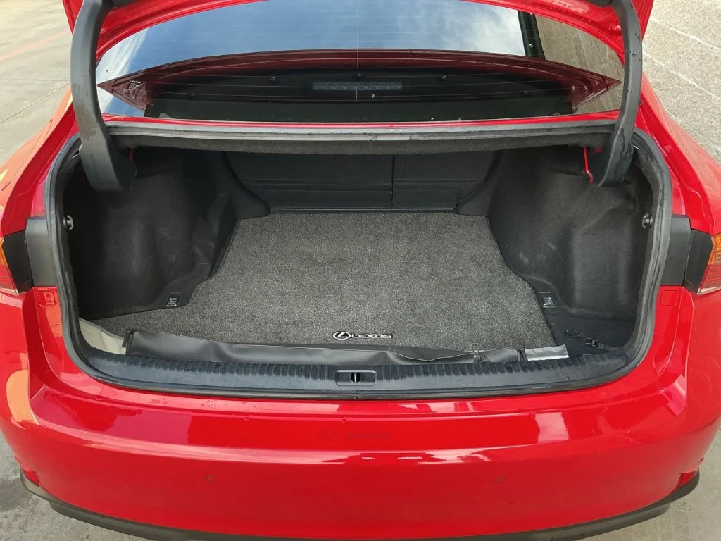 Used 2018 Red Lexus 350 image 29