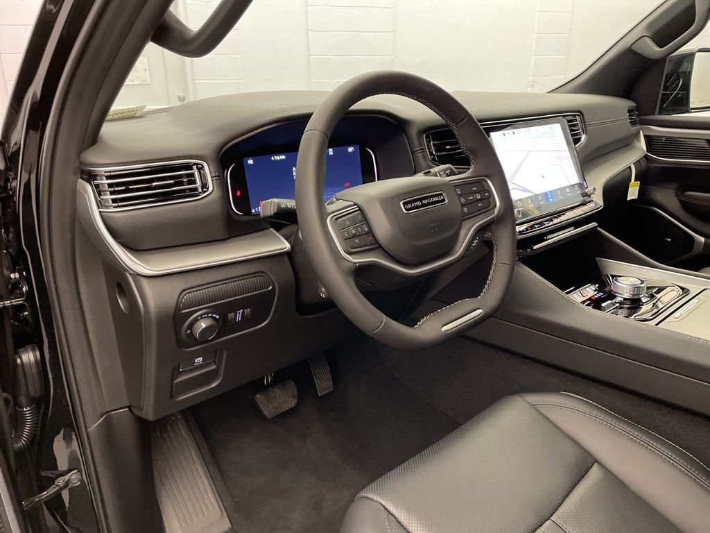 New 2026 High Gloss Black Jeep Limited Altitude image 16