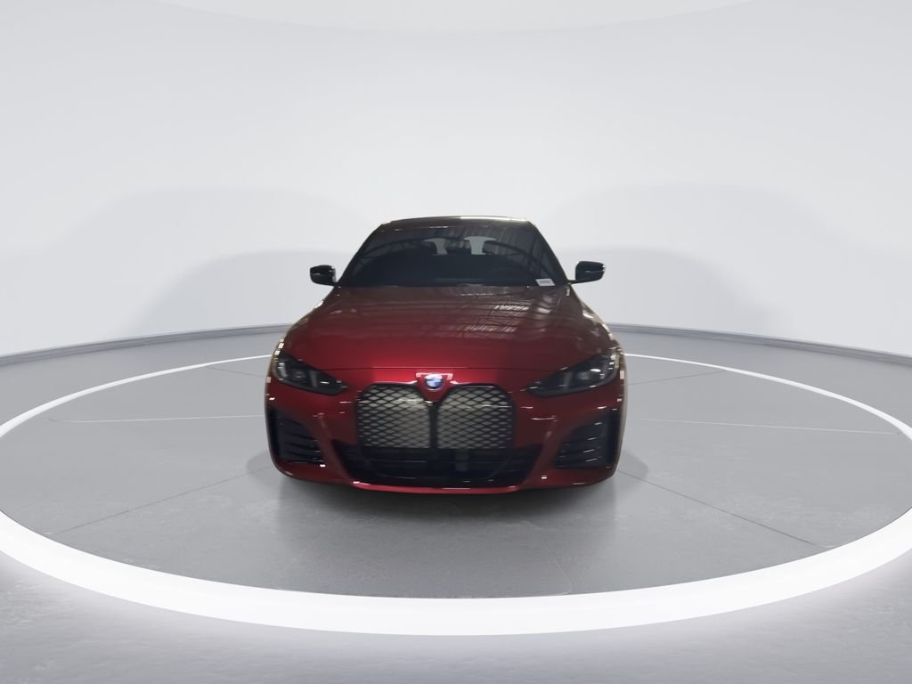 Used 2026 Red BMW xDrive40 image 3