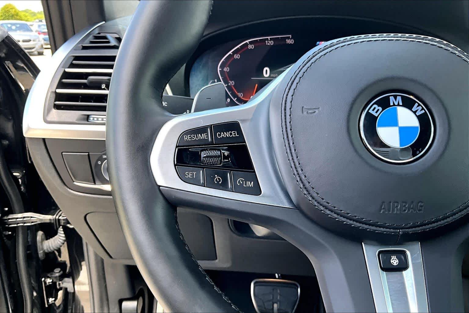 Used 2023 Black Sapphire Metallic BMW sDrive30i image 21