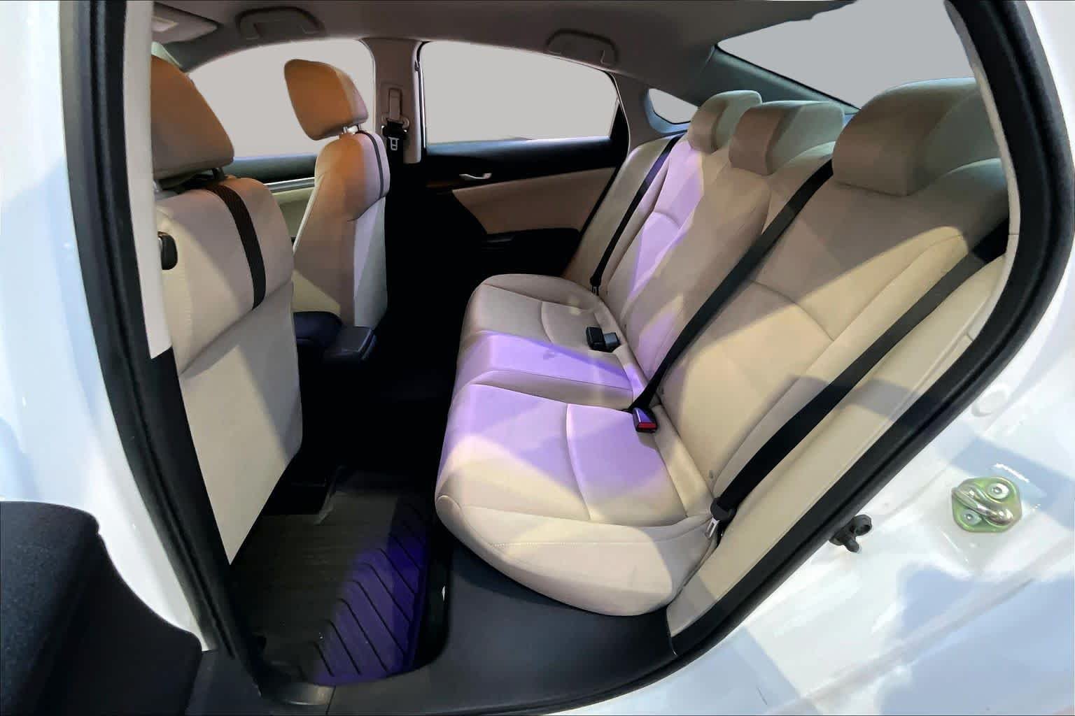 Used 2016 Taffeta White Honda LX image 18