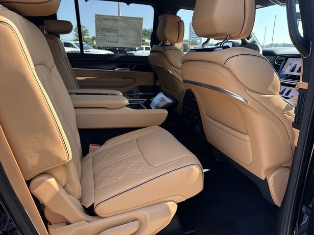 New 2026 Black Jeep Summit Reserve image 15